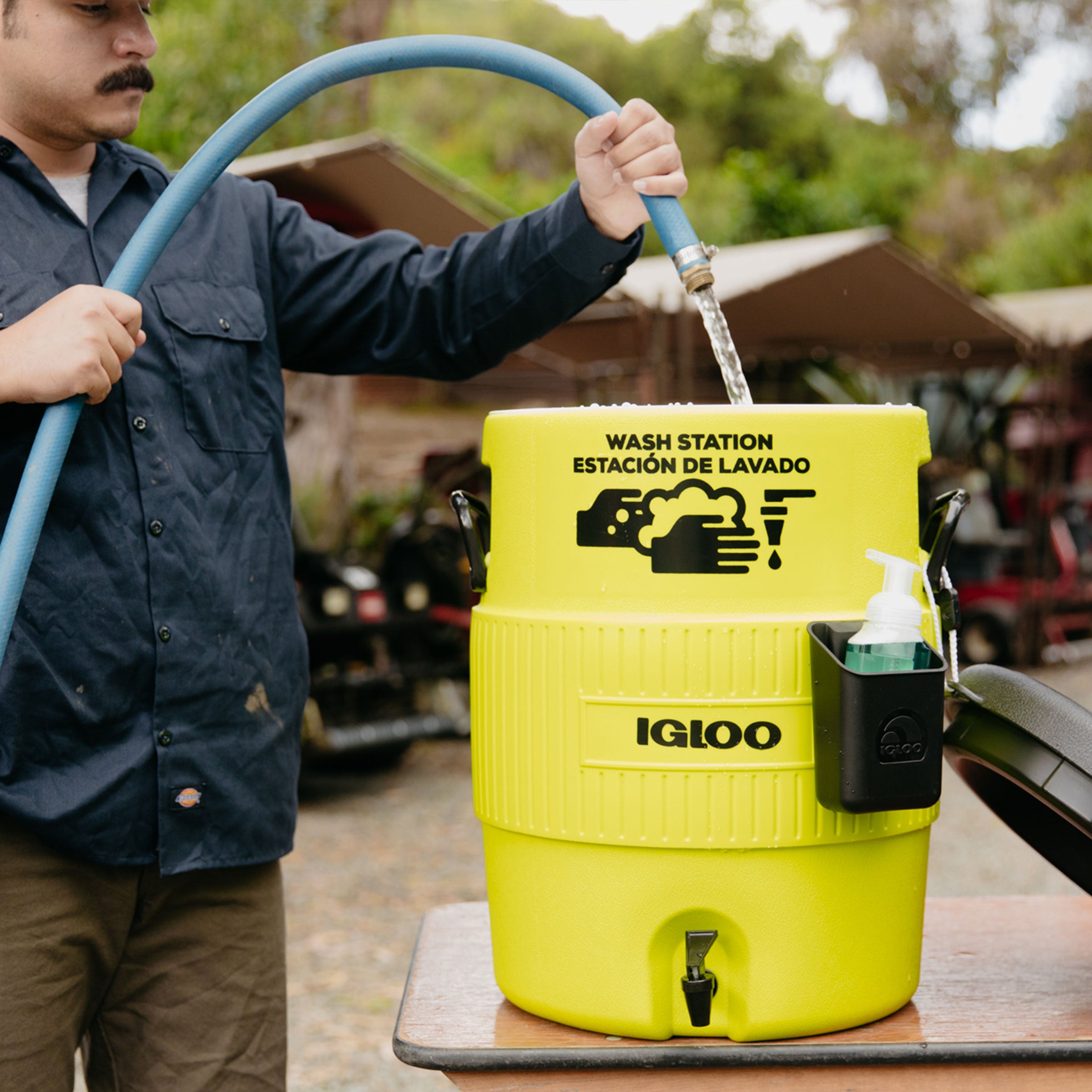 igloo-station-de-lavage-des-mains-portable-5-gallons-19-l-sans-contact-avec-dist image 5