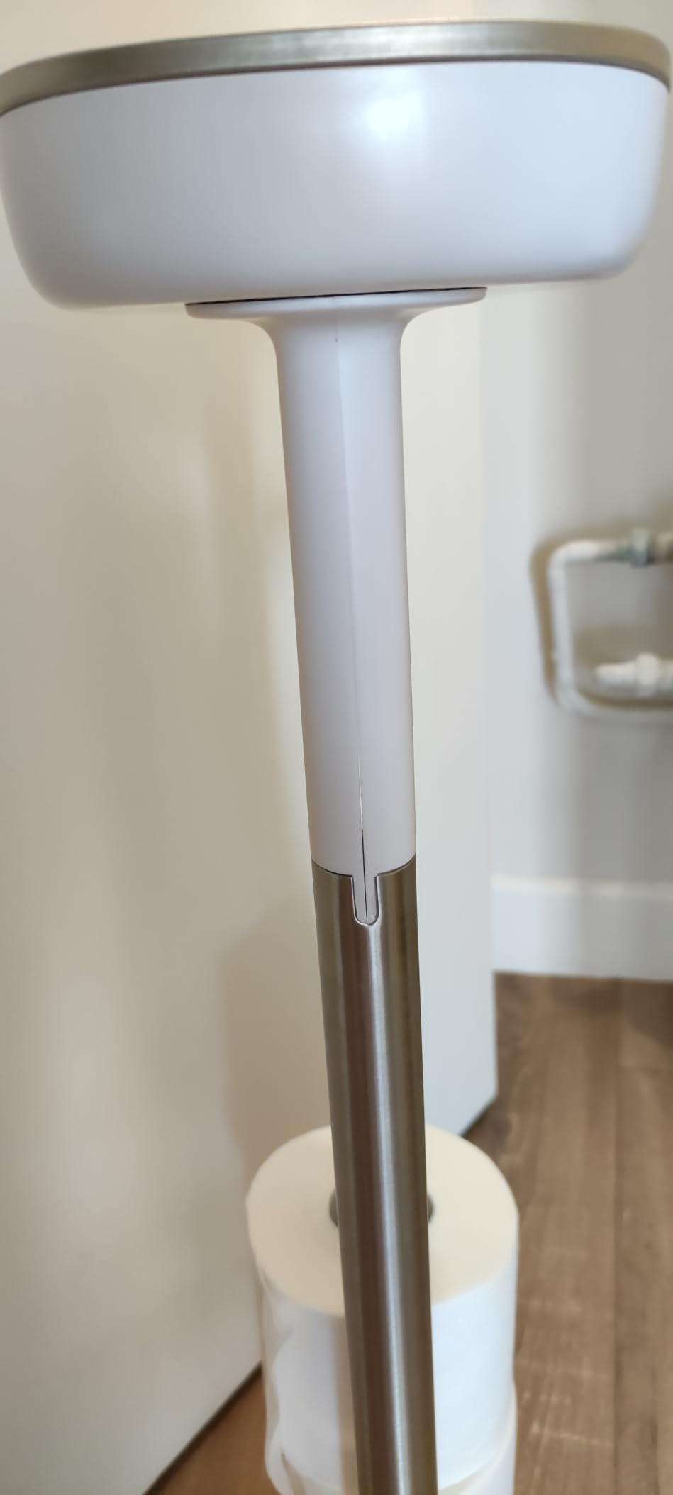 Enfin du rangement dans les WC