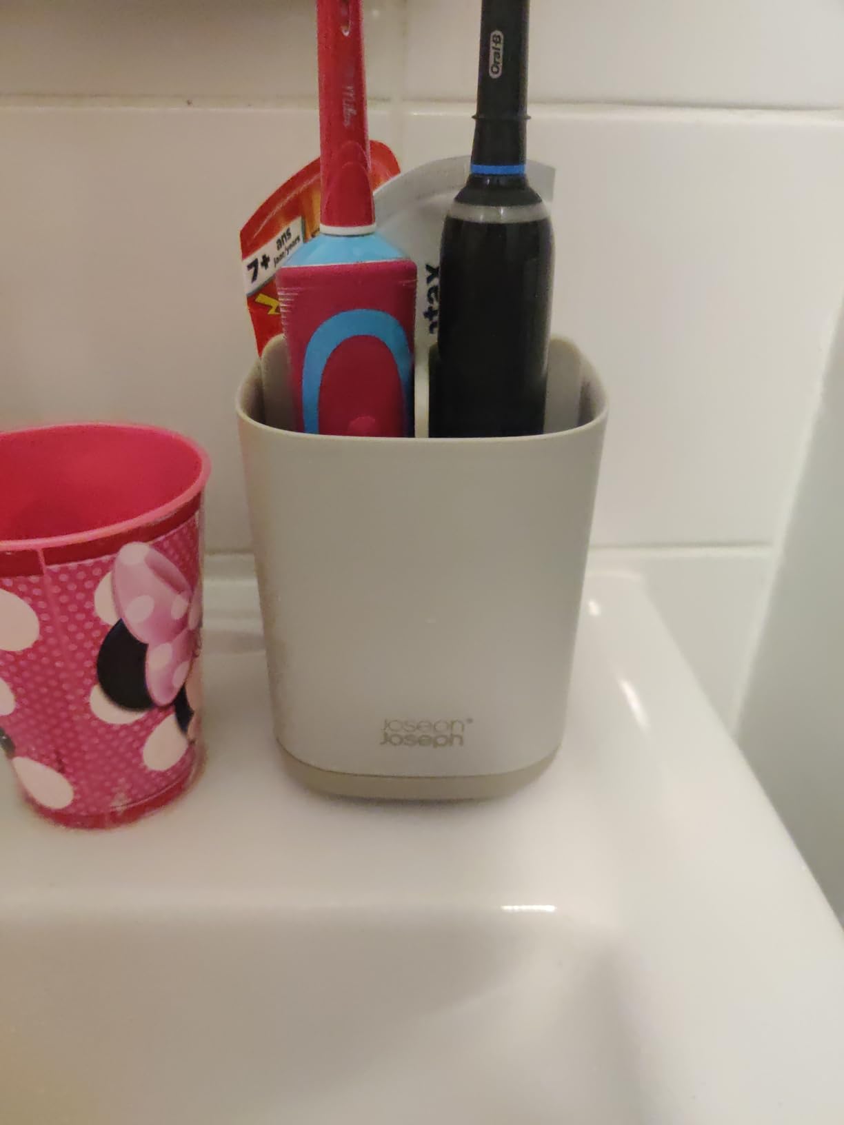 Fini les brosses qui traînent