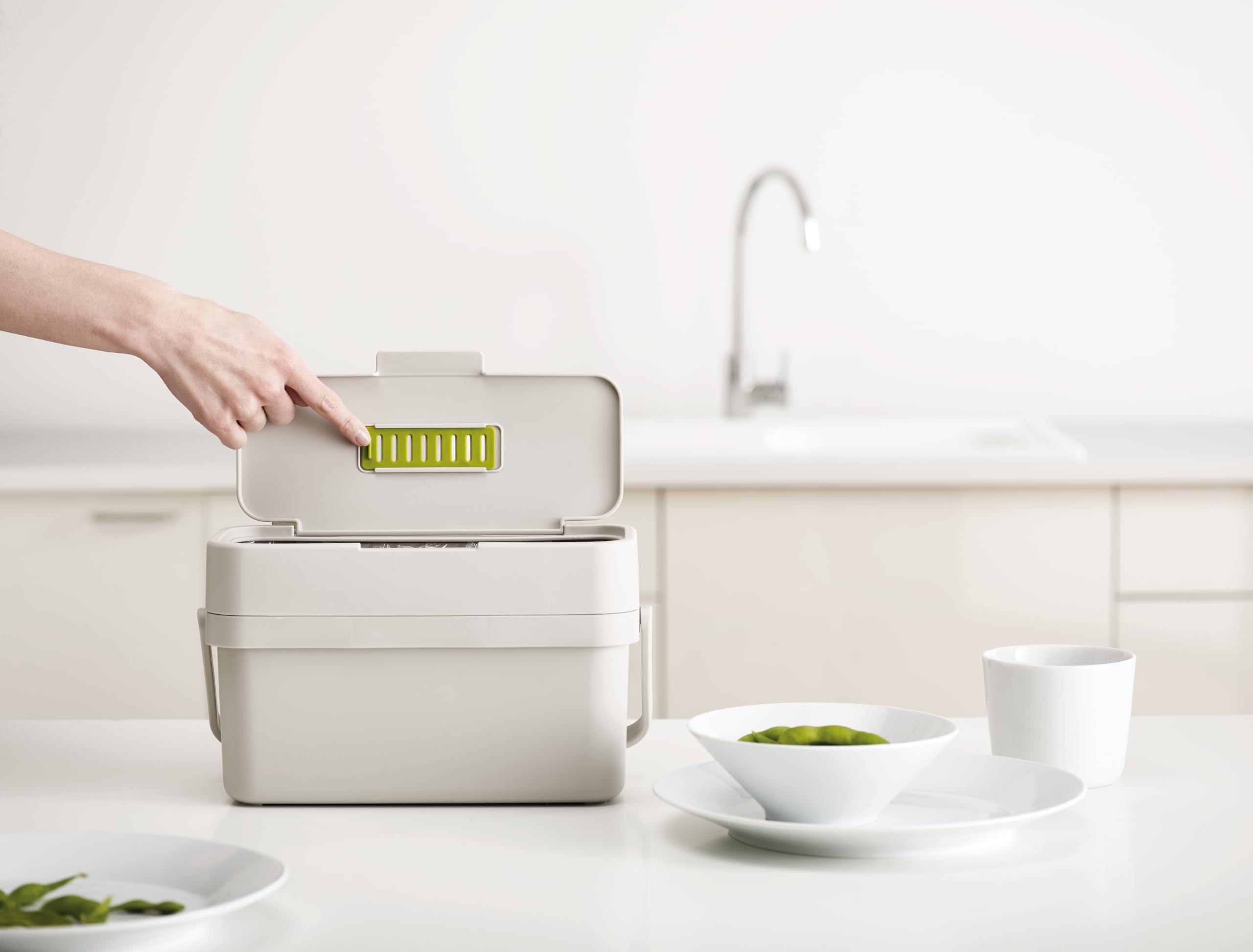 joseph-joseph-compo-4-caddy-de-recyclage-des-d-chets-alimentaires-4-l-avec-vent- image 4