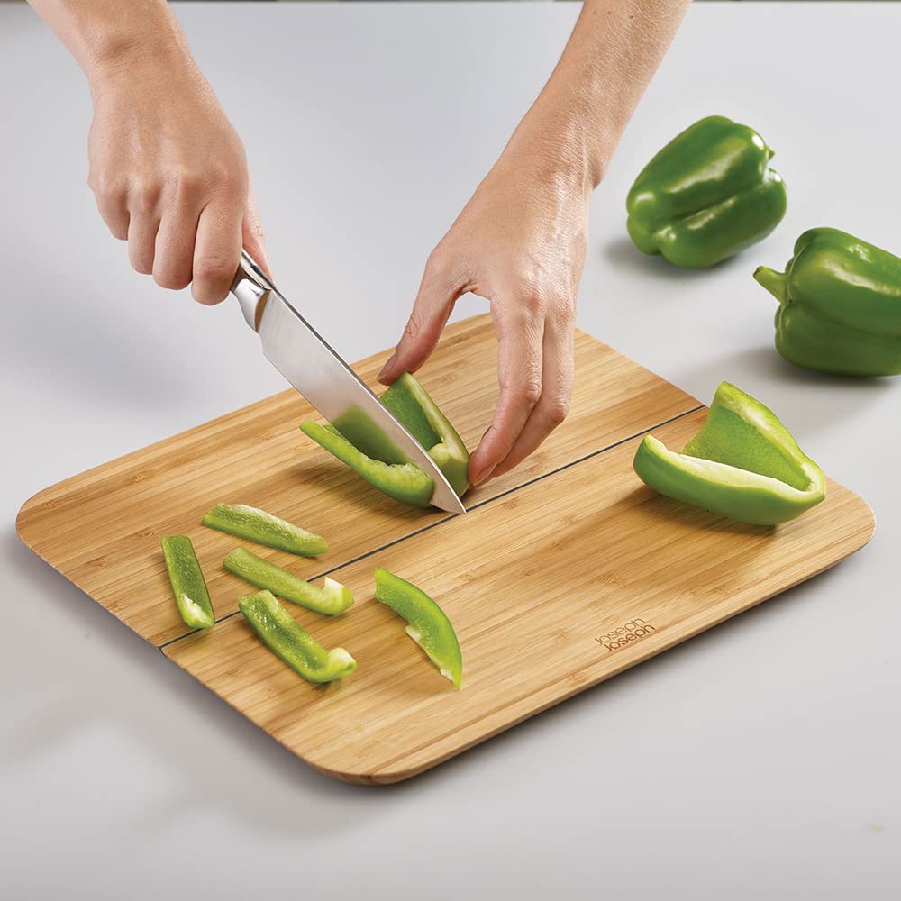 joseph-joseph-chop2pot-grande-planche-d-couper-pliante-en-bambou-avec-pieds-anti image 4