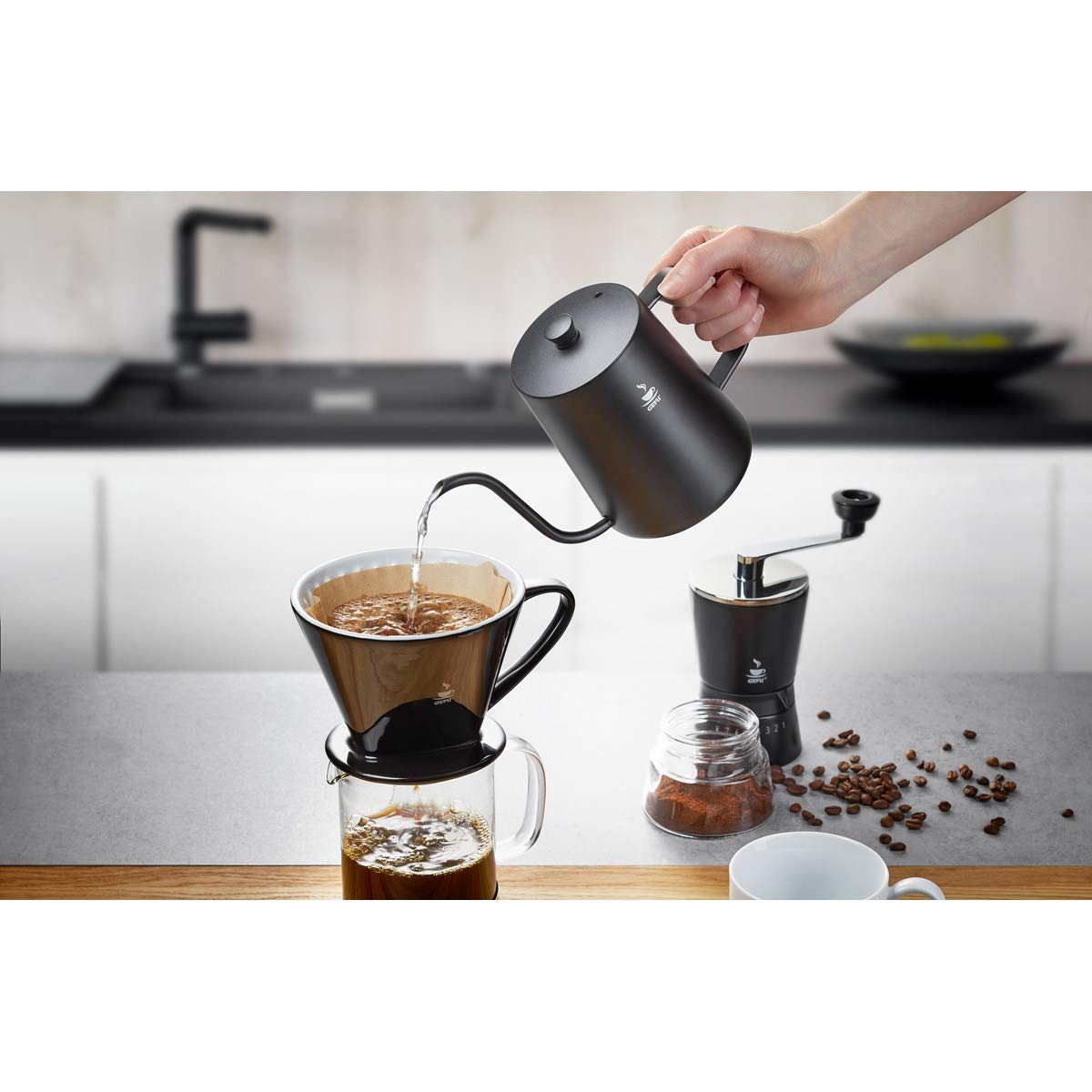 gefu-16055-bouilloire-sifflet-en-acier-inoxydable-compatible-induction-et-vitroc image 2