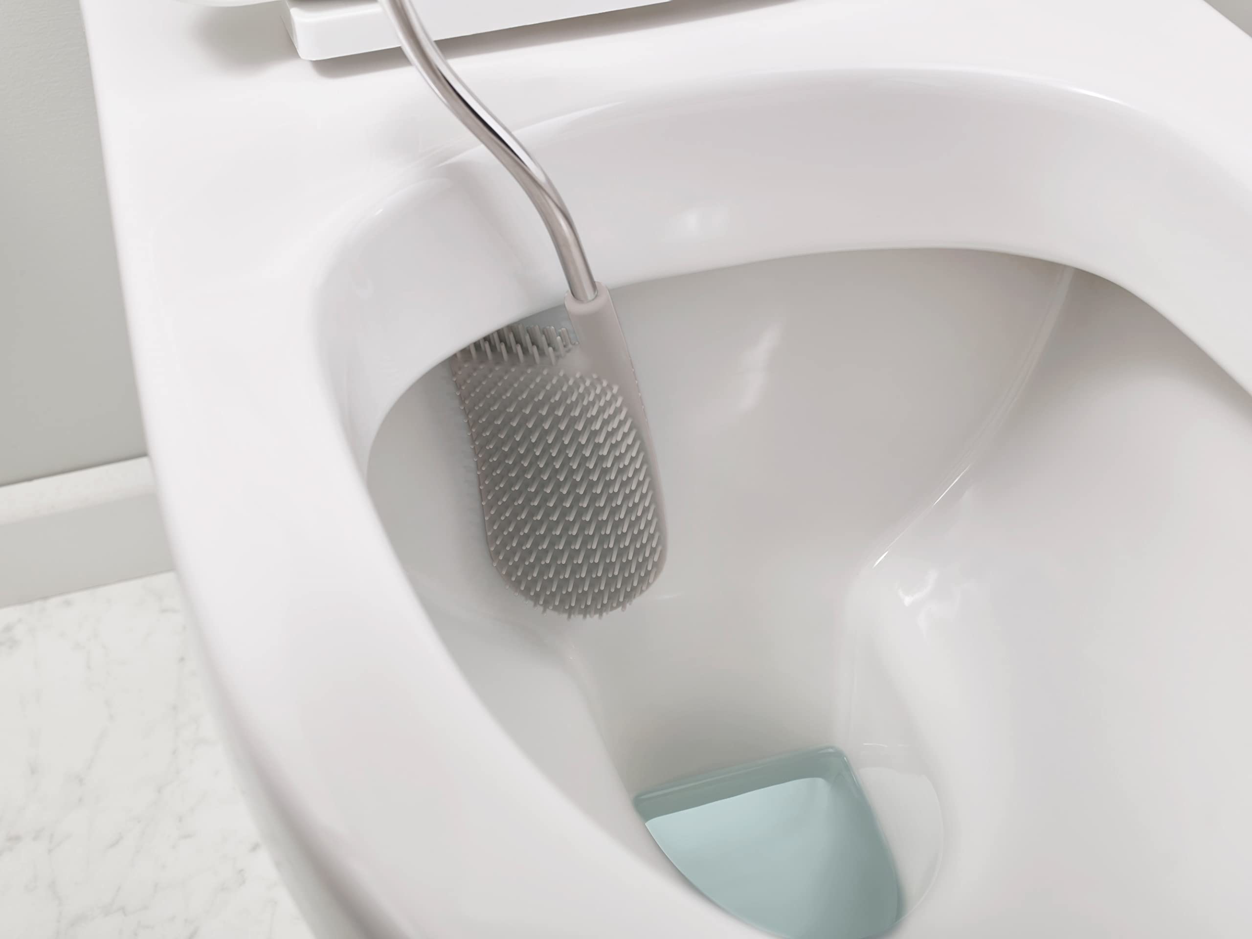 joseph-joseph-flex-balayette-wc-t-te-flexible-en-forme-de-d-avec-support-anti-go image 4