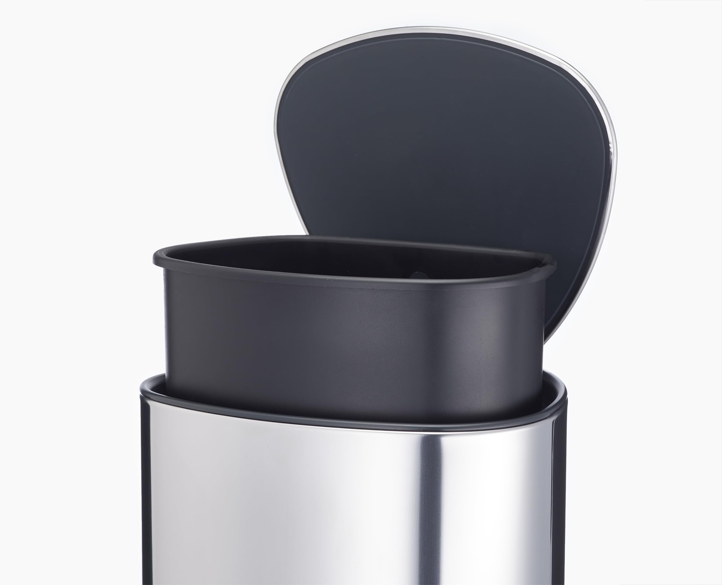 joseph-joseph-easystore-luxe-poubelle-de-cuisine-p-dale-5-litres-en-acier-inoxyd image 3