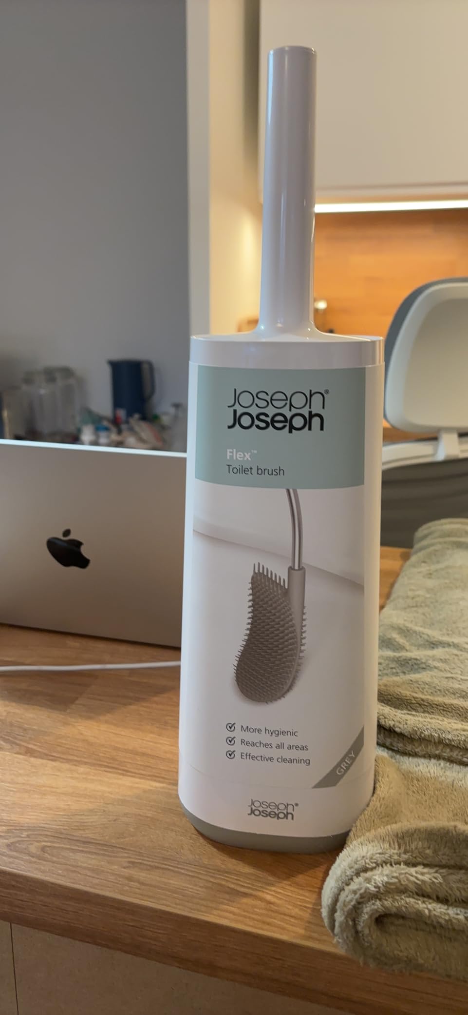 Enfin une brosse qui se rince toute seule
