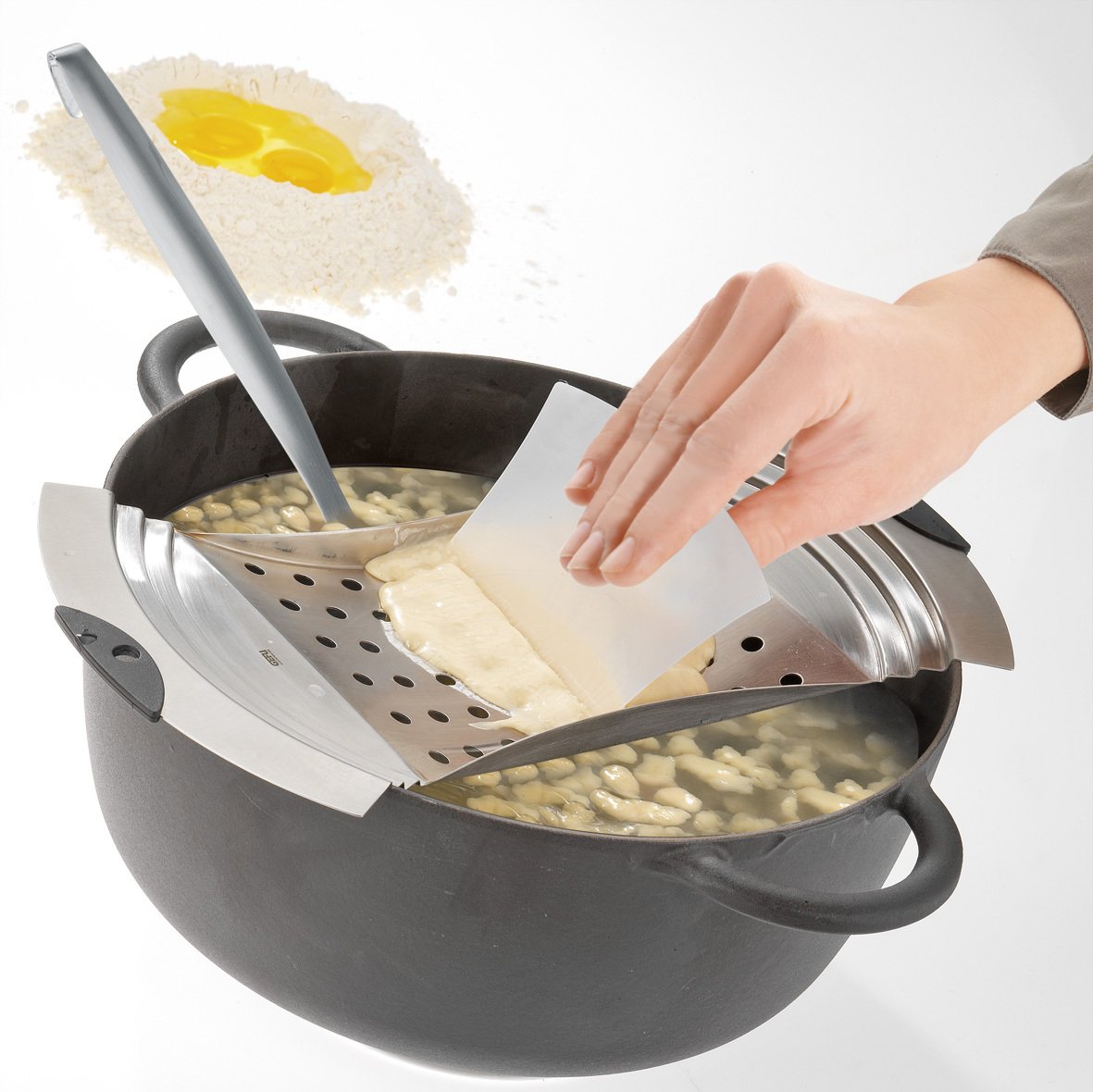 gefu-ergo-ge10920-adaptateur-spaetzle-pour-casserole-24-28-cm-plaque-inox-et-rac image 2
