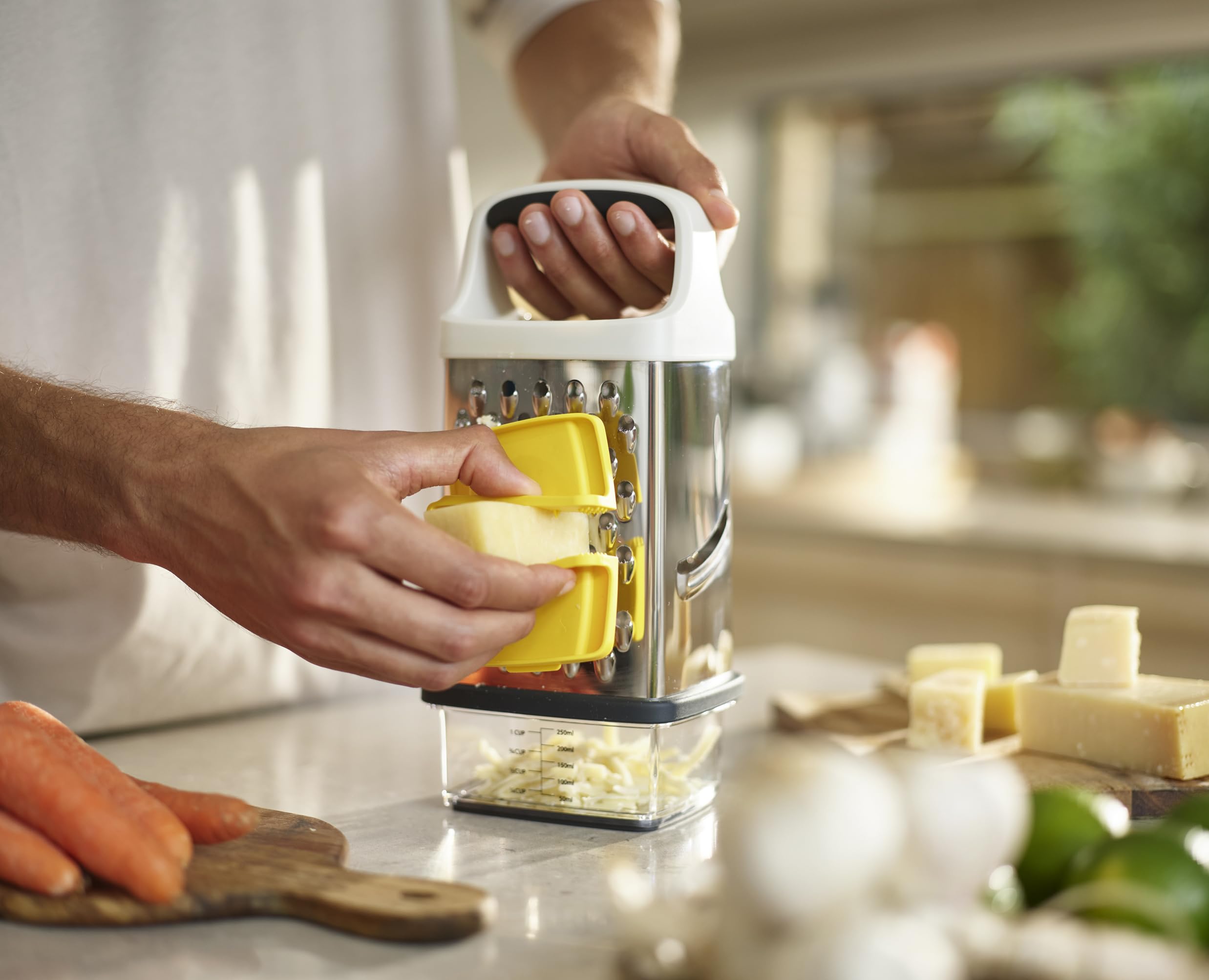 joseph-joseph-multi-grip-r-pe-4-faces-fromage-et-l-gumes-avec-bo-te-de-collecte- image 5