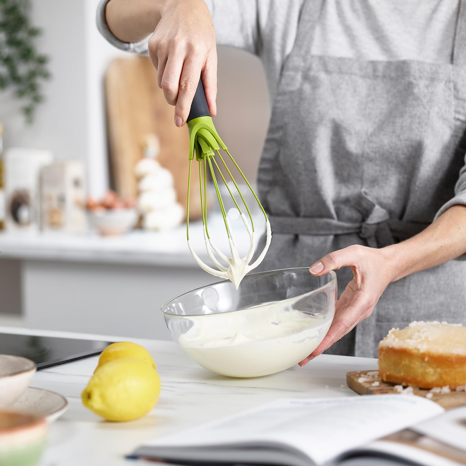 joseph-joseph-twist-whisk-fouet-2-en-1-plat-et-ballon-silicone-r-sistant-la-chal image 2