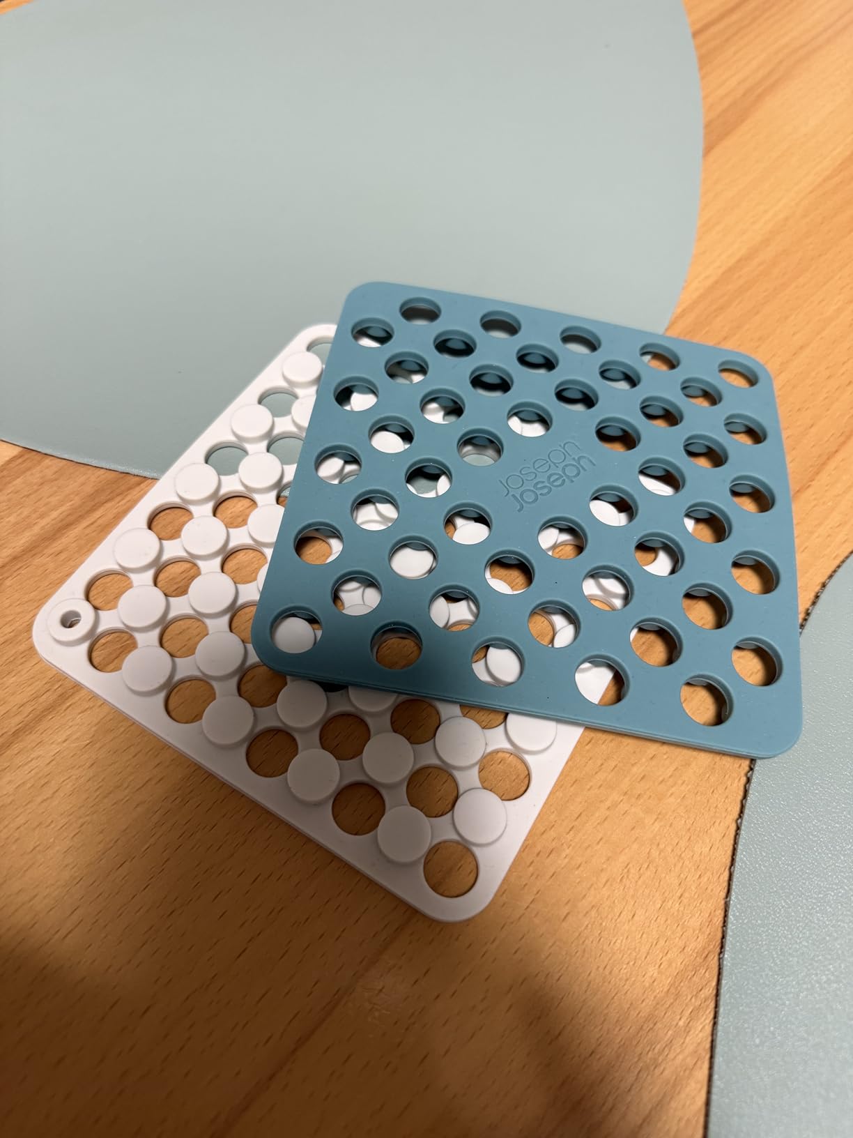 Pratiques et jolis