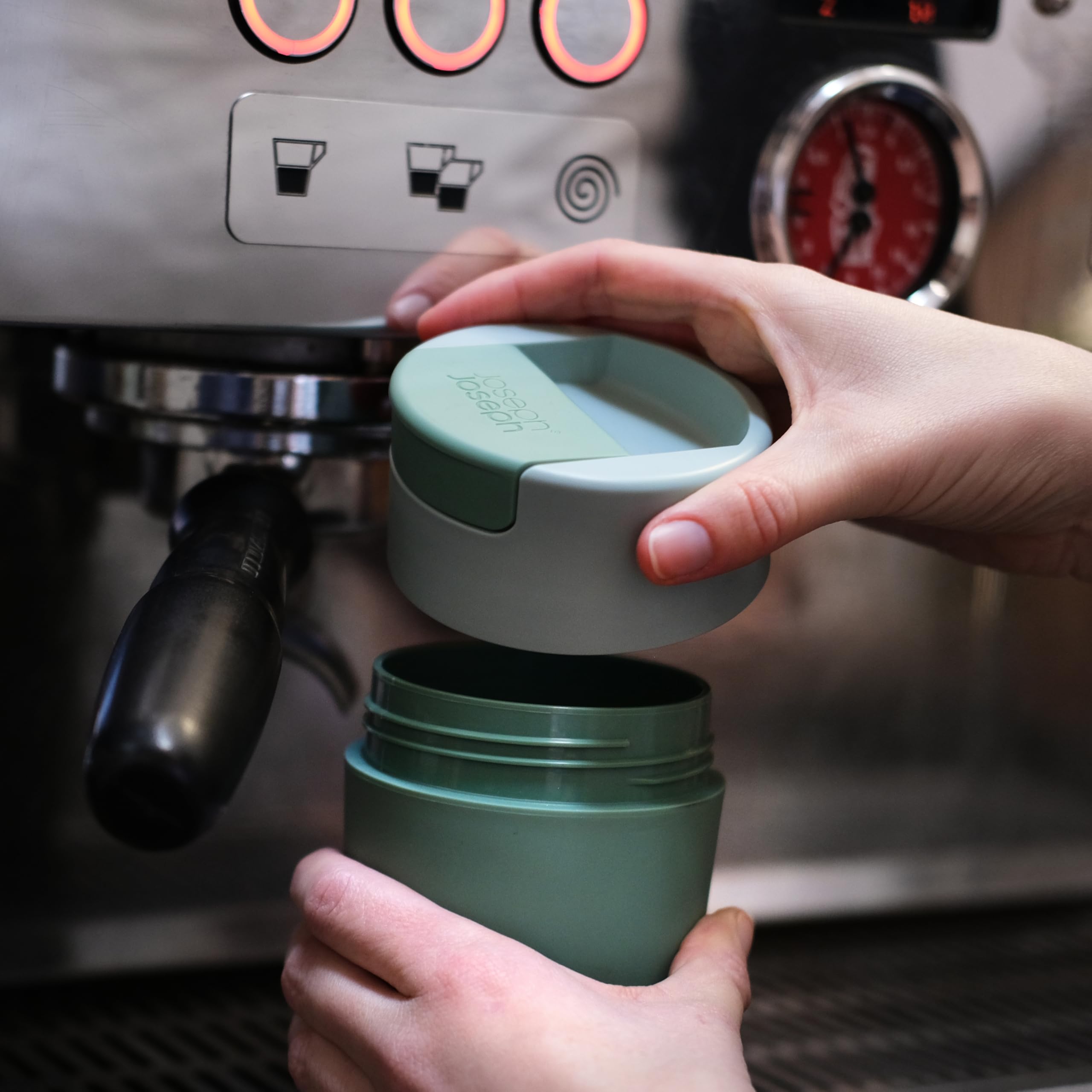 joseph-joseph-sipp-mug-de-voyage-r-utilisable-340-ml-avec-couvercle-rabattable-t image 5