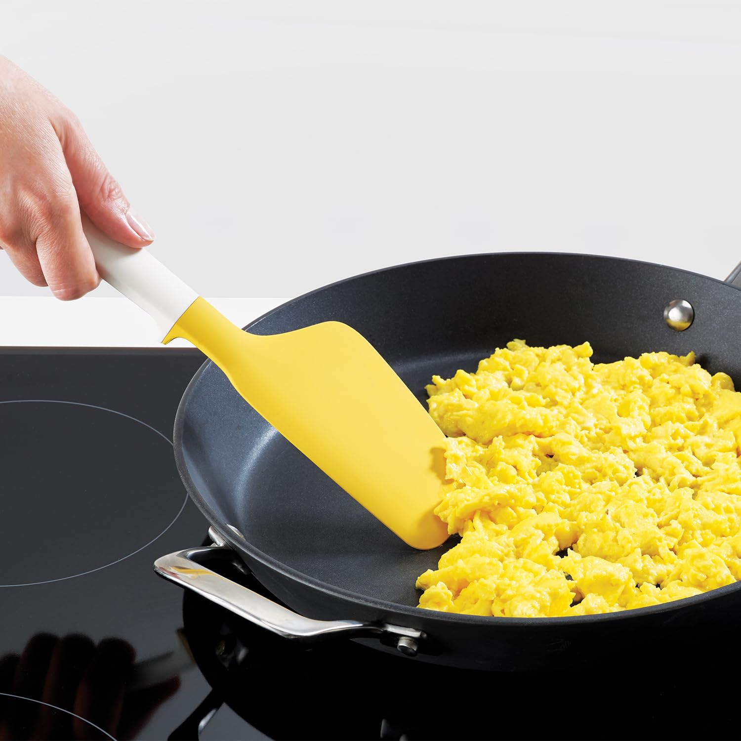 joseph-joseph-elevate-spatule-oeufs-multifonction-en-silicone-avec-repose-outils image 4