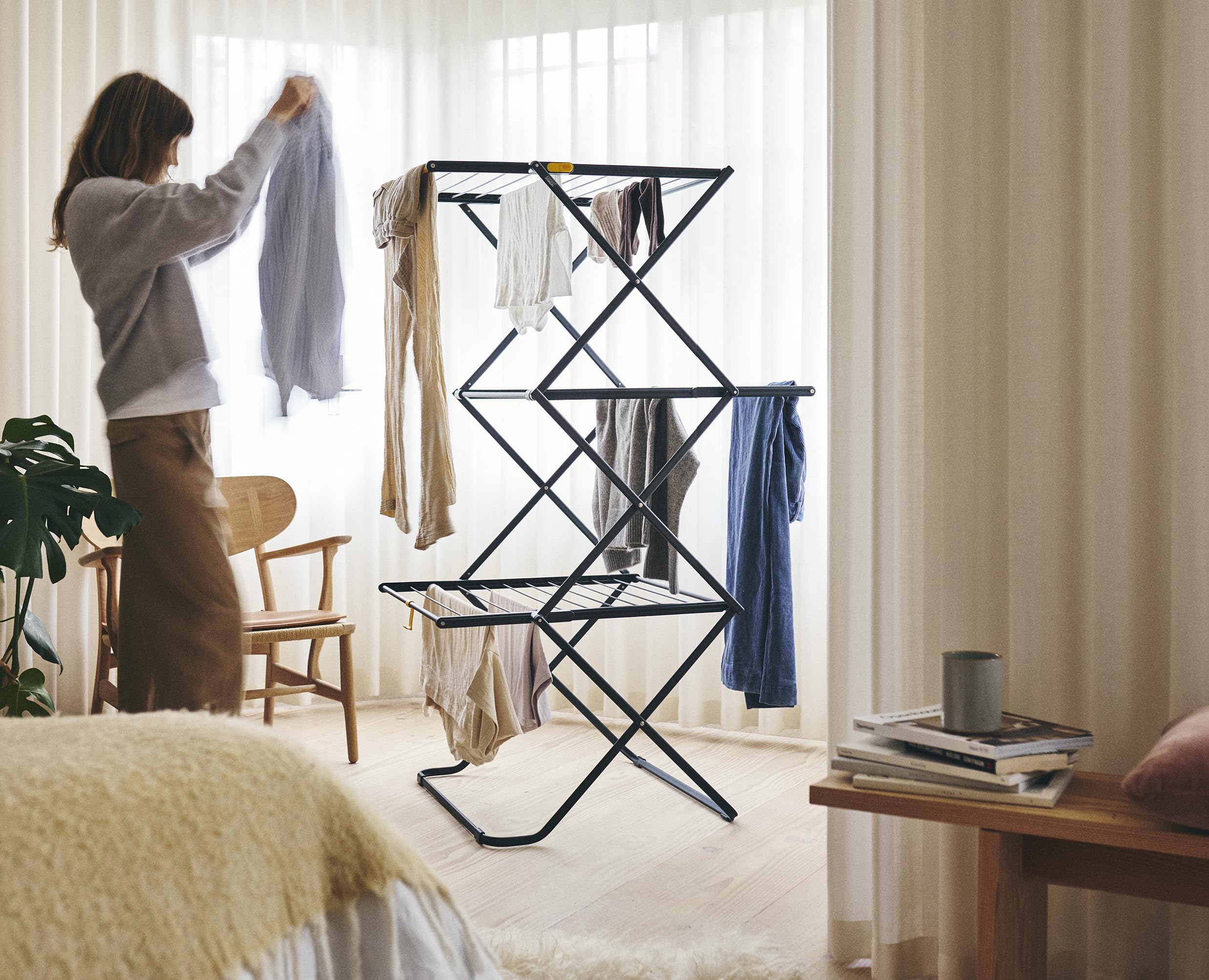 joseph-joseph-airframe-max-tendoir-linge-pliable-21-m-avec-8-rails-pour-v-tement image 3