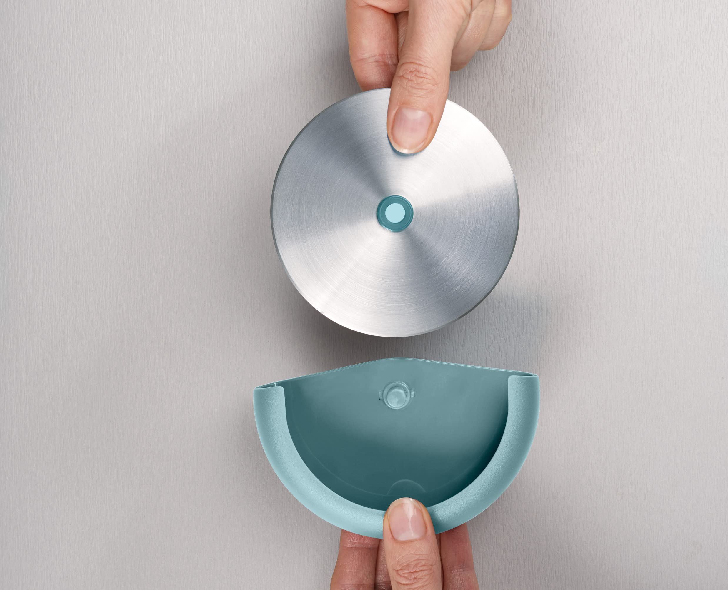 joseph-joseph-duo-coupe-pizza-compact-avec-lame-en-acier-inoxydable-amovible-et- image 4