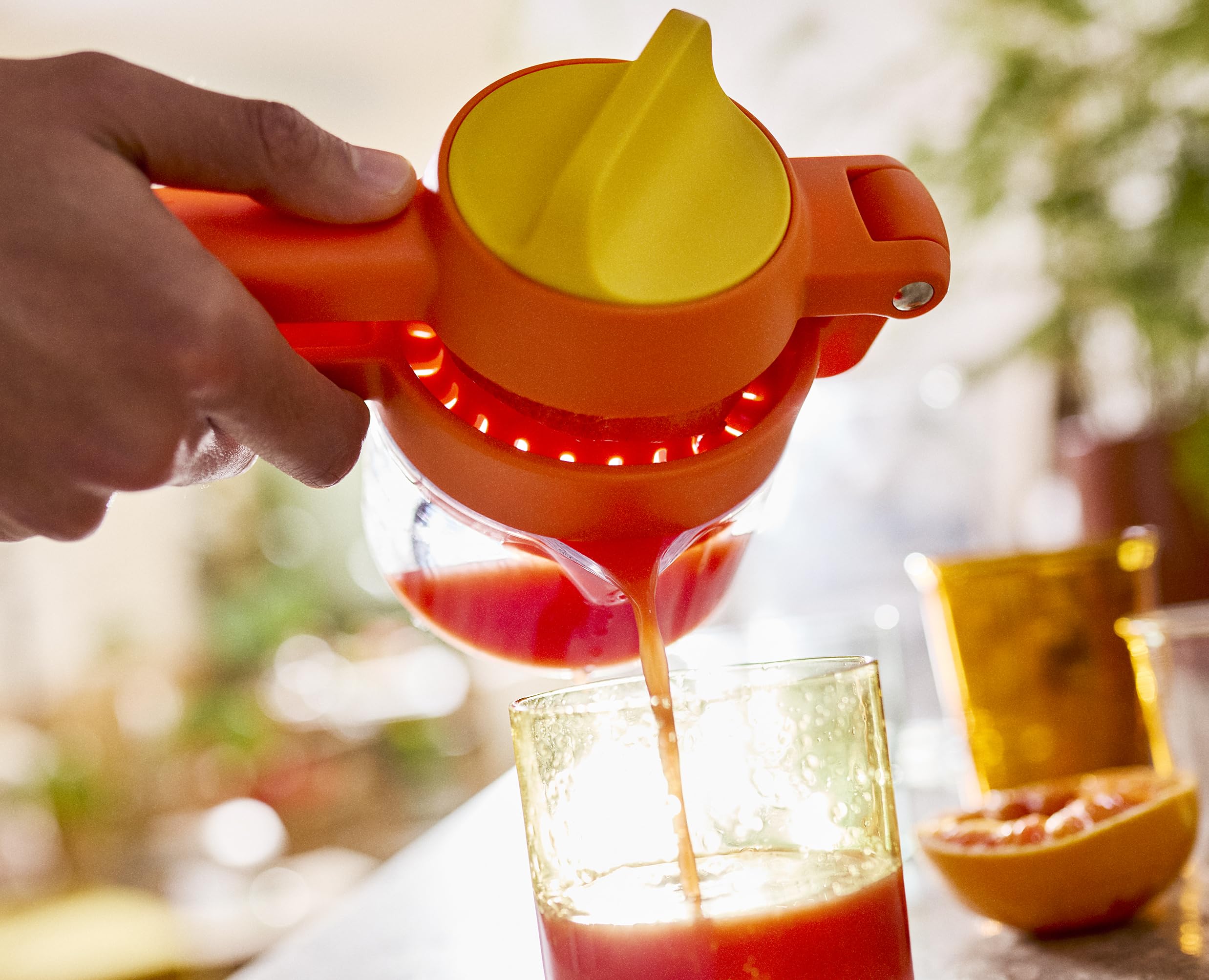 joseph-joseph-juicemax-plus-presse-agrumes-manuel-double-action-avec-pichet-dose image 7