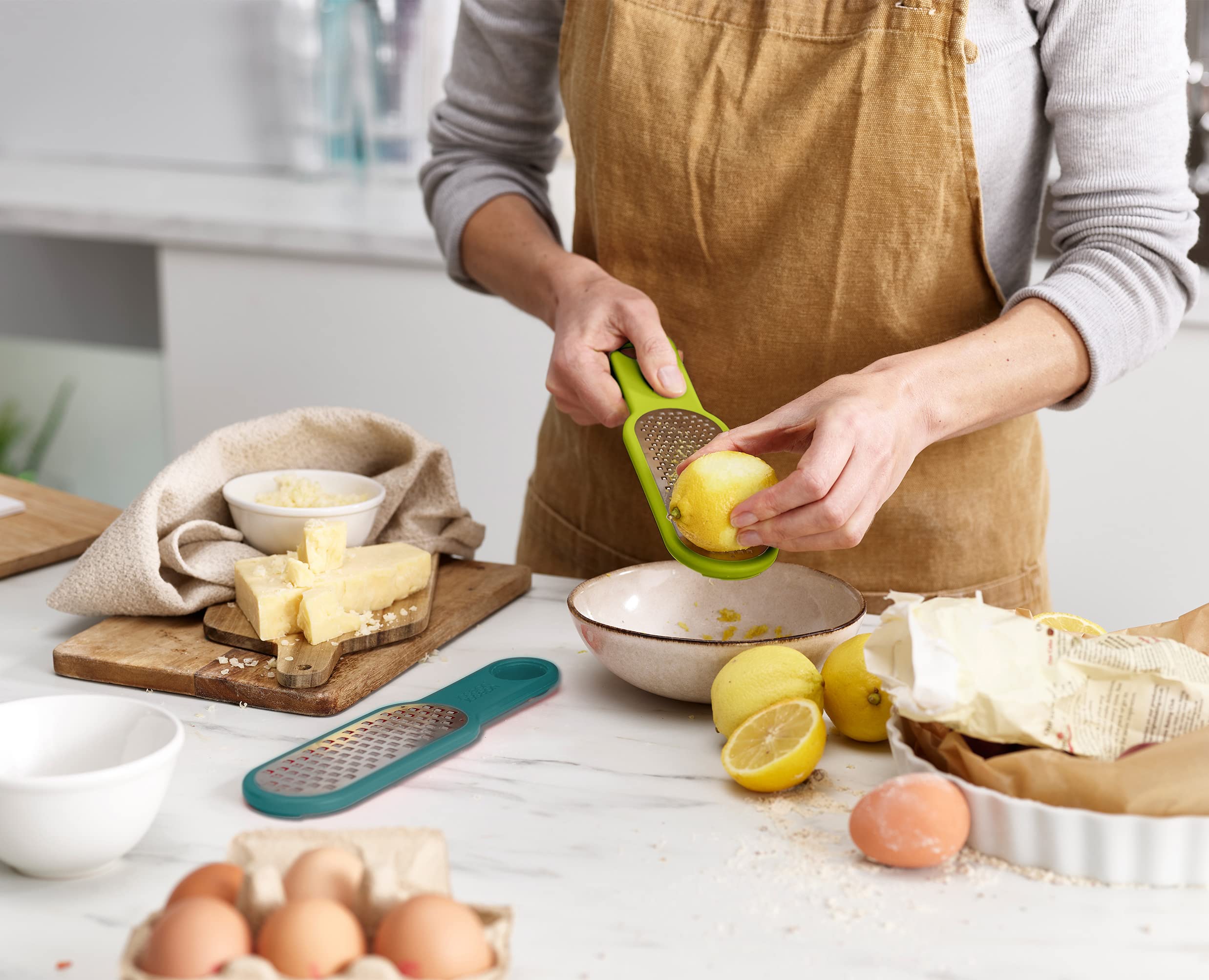 joseph-joseph-duo-set-de-2-r-pes-de-cuisine-fine-et-grossi-re-avec-zesteur-opale image 7